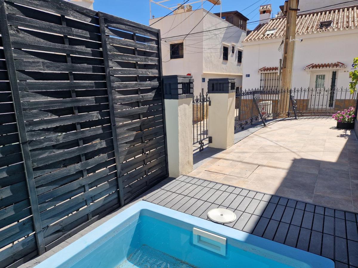 Villa Del Parque Flats Balneario De Pina à Málaga Extérieur photo